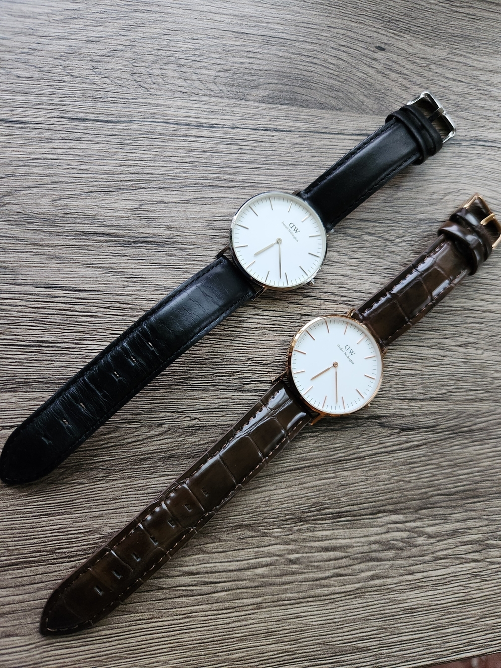 Daniel Wellington Classic Pair in Black and Brown Leather